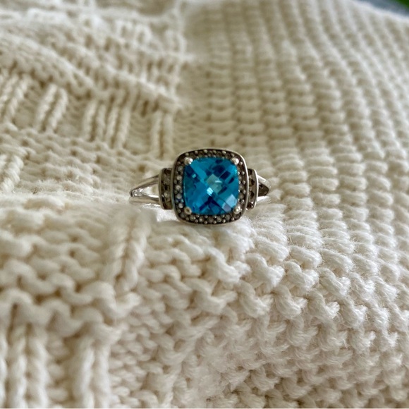 Masterpiece Sterling Silver Blue Topaz & Lab White Sapphire Halo Ring Size 7 - Picture 11 of 17